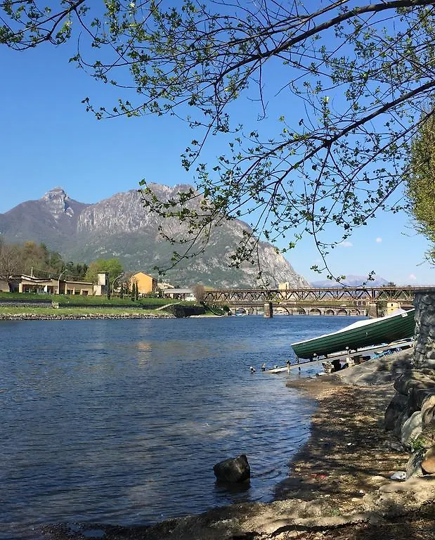 Guest house Borgo Dei Pescatori Lecco Hotel Italy